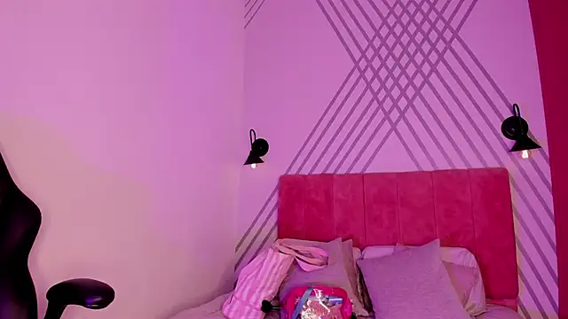 Snapshot of Giovanna_oliveira chatting on November 2025 11:22:02 AM Giovanna oliveira online show from November 2025 11:22:02 AM