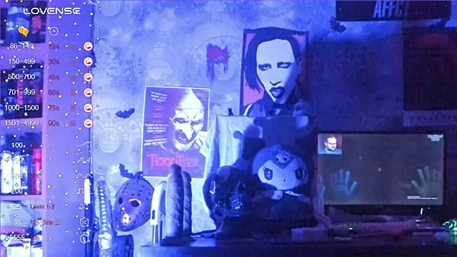 Snapshot of KuromiRacer_ chatting on September 2025 04:02:02 AM KuromiRacer  online show from September 2025 04:02:02 AM