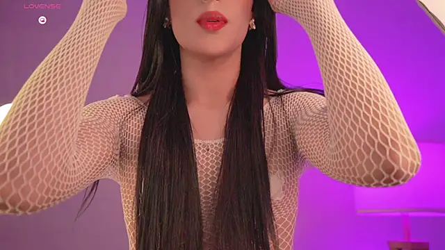 Snapshot of Samara_Gray chatting on October 2025 06:03:01 PM Samara Gray online show from October 2025 06:03:01 PM