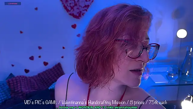 Snapshot of AnnaHaunter18 chatting on February 2025 04:31:01 PM AnnaHaunter18 online show from February 2025 04:31:01 PM