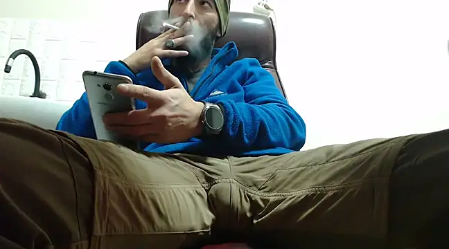 hardbigcock16 online show from December 2024 11:54:02 AM