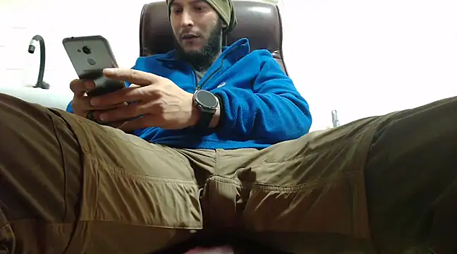 hardbigcock16 online show from December 2024 04:45:02 AM