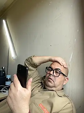 SoloHernan online show from November 2025 02:30:01 PM