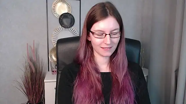 emmaxDelight online show from December 2024 10:17:02 AM