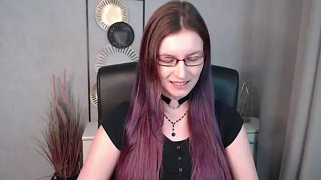 emmaxDelight online show from December 2024 10:06:02 AM