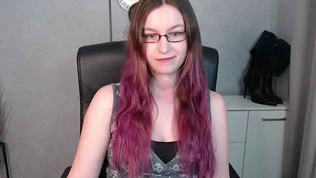 emmaxDelight online show from February 2025 10:08:02 AM