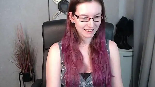 emmaxDelight online show from February 2025 11:21:02 AM