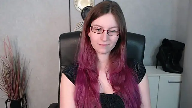 emmaxDelight online show from February 2025 09:34:02 AM