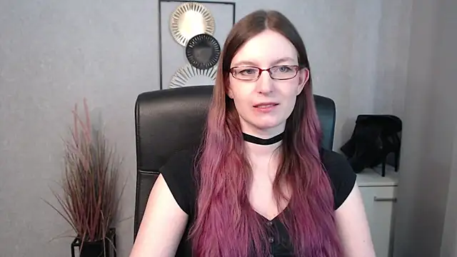 emmaxDelight online show from March 2025 10:17:01 AM