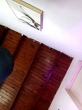 Snapshot of Mia_ross16 chatting on December 2024 05:02:01 PM Mia ross16 online show from December 2024 05:02:01 PM