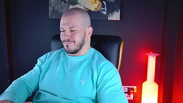 AngeloEric online show from December 2024 07:32:01 AM