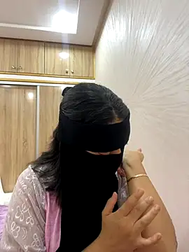 jijijoudia online show from October 2025 10:40:01 PM