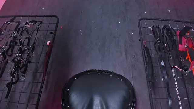 Snapshot of Carolina_Arias chatting on October 2025 07:36:02 PM Carolina Arias online show from October 2025 07:36:02 PM