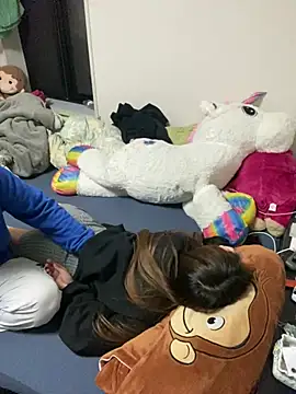 chocolatecakee online show from March 2025 01:49:01 PM