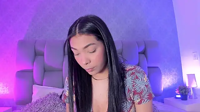 KarolRojas  online show from October 2025 03:34:02 AM