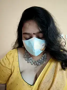 neelu-hoty online show from December 2024 04:17:01 PM