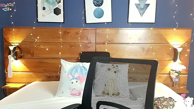 dahiana spark online show from September 2025 08:33:01 PM