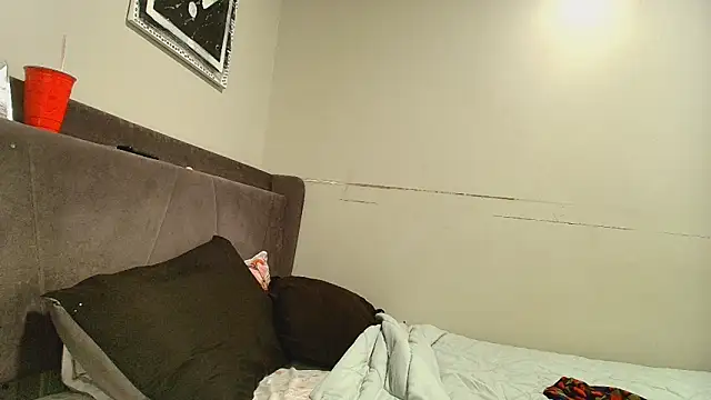 Snapshot of Naomiruty chatting on October 2025 02:03:02 AM Naomiruty online show from October 2025 02:03:02 AM