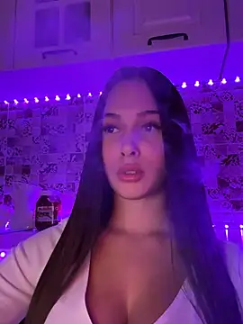 EricaWalls online show from January 2025 09:31:02 PM