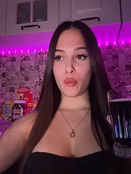 EricaWalls online show from March 2025 09:05:02 PM