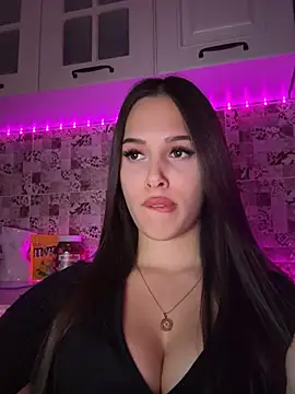 EricaWalls online show from March 2025 05:12:02 PM