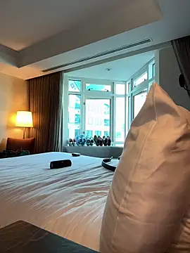 PeytonJohnn online show from October 2025 08:49:01 PM