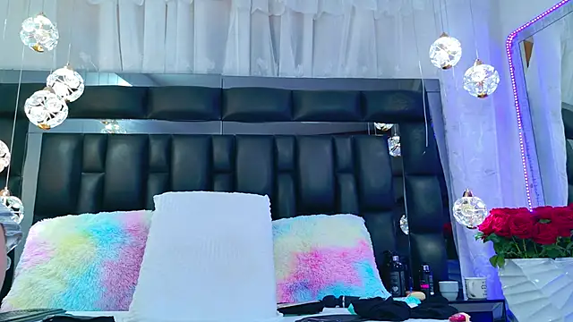 DahianaMoss online show from October 2025 11:52:02 AM