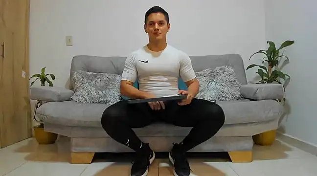 julian wallace online show from December 2024 12:17:01 AM