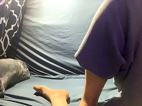 Snapshot of BigMac1596 chatting on October 2025 12:52:01 AM BigMac1596 online show from October 2025 12:52:01 AM