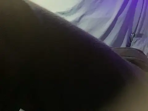 Snapshot of BigMac1596 chatting on October 2025 02:21:02 AM BigMac1596 online show from October 2025 02:21:02 AM