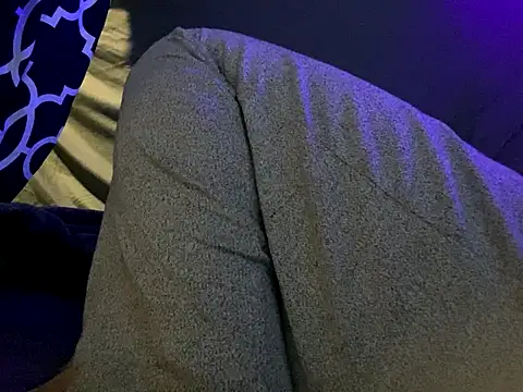 Snapshot of BigMac1596 chatting on October 2025 09:27:02 PM BigMac1596 online show from October 2025 09:27:02 PM