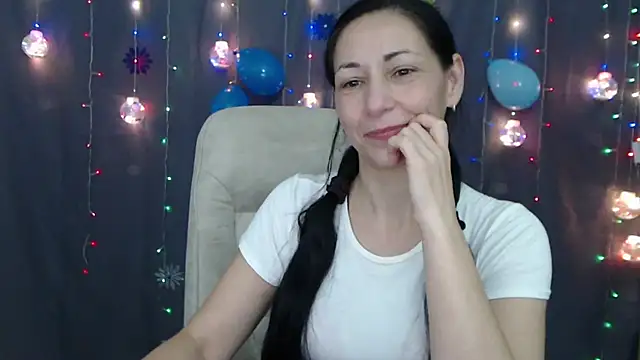 LiluGrants online show from January 2025 01:42:02 AM