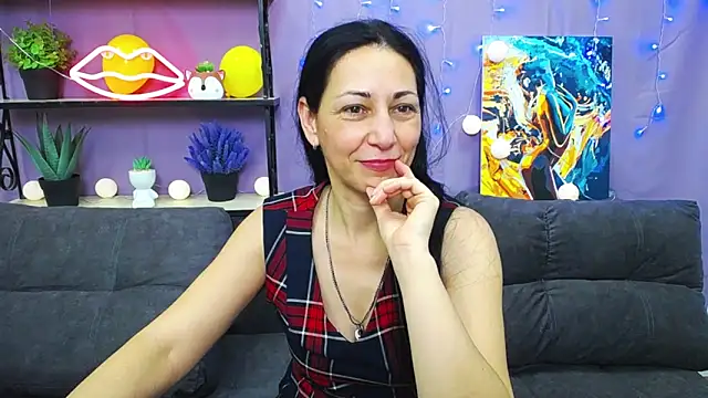 LiluGrants online show from January 2025 04:27:01 AM