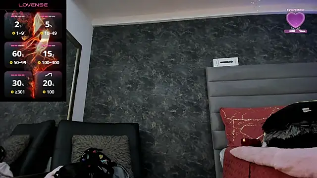 Bella Evans  online show from September 2025 01:38:02 PM