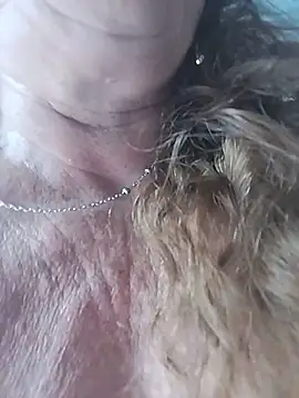 Horny-Mommy-Dirty online show from October 2025 03:22:02 PM