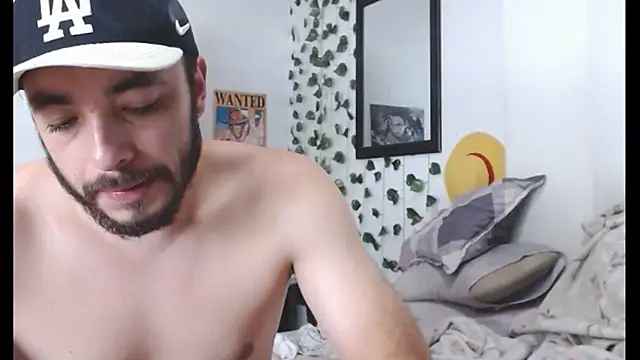 Snapshot of hotlatin92 chatting on November 2025 03:09:01 AM hotlatin92 online show from November 2025 03:09:01 AM