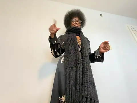 wynterheat online show from January 2025 06:44:01 PM