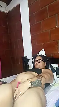 Snapshot of Sikiu_40 chatting on January 2025 05:53:01 AM Sikiu 40 online show from January 2025 05:53:01 AM