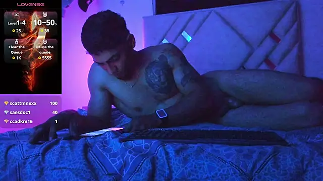 Rich boy01 online show from December 2024 01:23:01 AM
