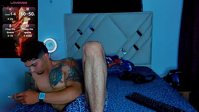 Rich boy01 online show from January 2025 02:43:02 AM