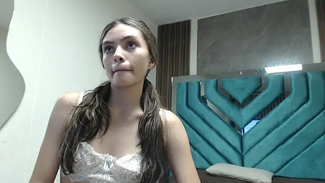 ValeryLargo online show from January 2025 12:24:02 PM