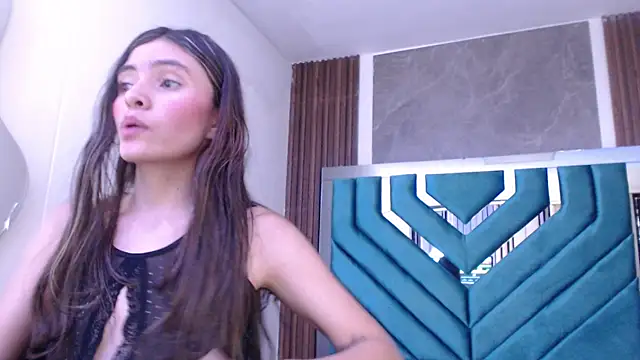 ValeryLargo online show from January 2025 06:59:02 PM