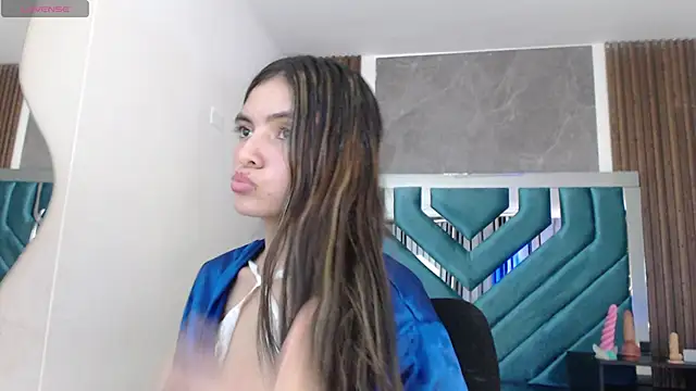 ValeryLargo online show from January 2025 06:57:01 PM