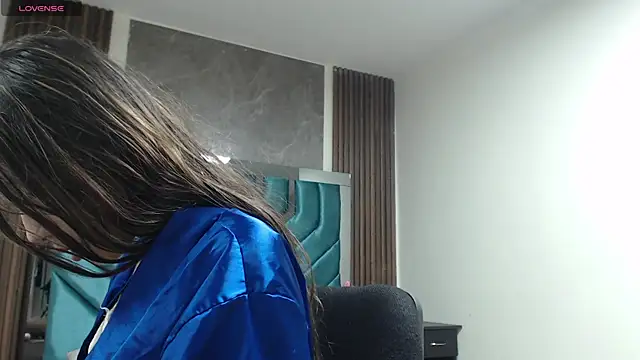 ValeryLargo online show from February 2025 12:29:01 PM