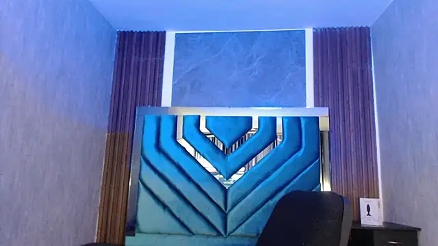 ValeryLargo online show from February 2025 07:37:02 PM