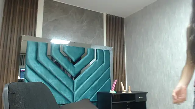 ValeryLargo online show from March 2025 03:31:01 PM