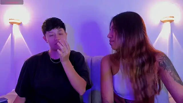 Snapshot of violet_casper_ chatting on November 2025 07:07:01 AM violet casper online show from November 2025 07:07:01 AM