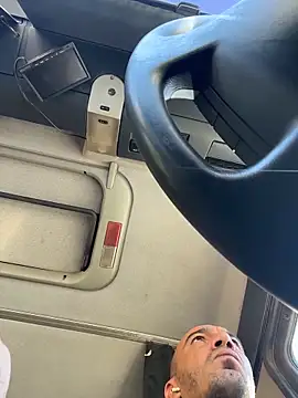 donnuozfutura online show from October 2025 08:51:02 AM