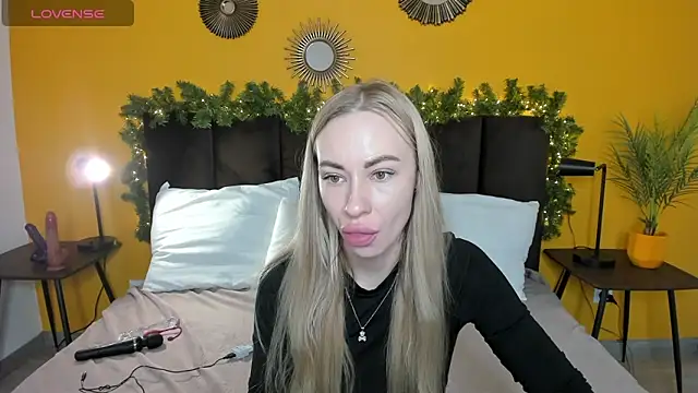 Diana Garrett online show from December 2024 08:56:01 AM