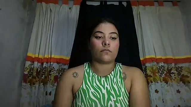 Snapshot of Bruno_Iris_sex chatting on October 2025 03:27:01 AM Bruno Iris sex online show from October 2025 03:27:01 AM